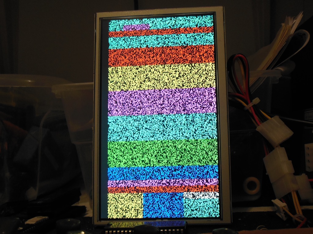 DRAM test snow on screen