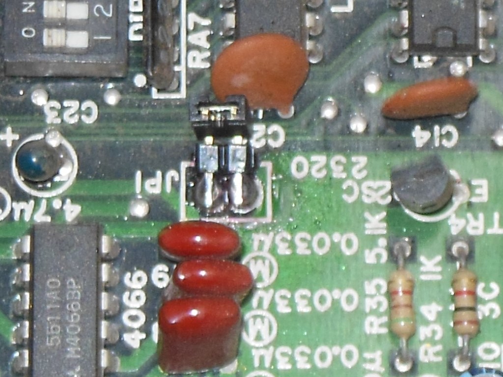 Konami GX400 watchdog jumper link