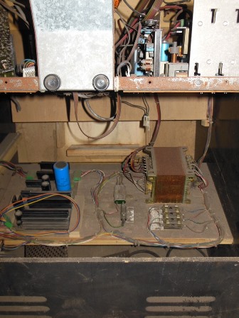 Zaccaria Astro Wars - inside