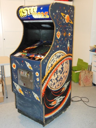 Zaccaria Astro Wars - right