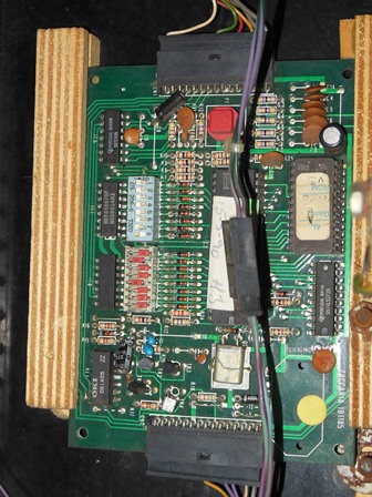 1B1185 1 coin 1 play