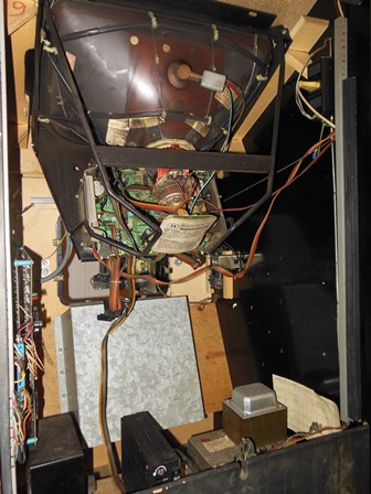 Zaccaria Crazy Kong upright, inside right