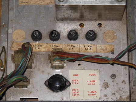 Power supply voltage selection
