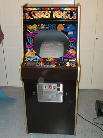 Zaccaria Crazy Kong upright, centre