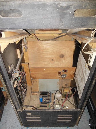 Zaccaria woodgrain interior - center