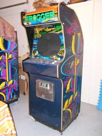 Zaccaria Frogger upright - right