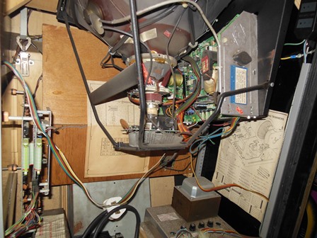 Zaccaria Frogger upright - inside right