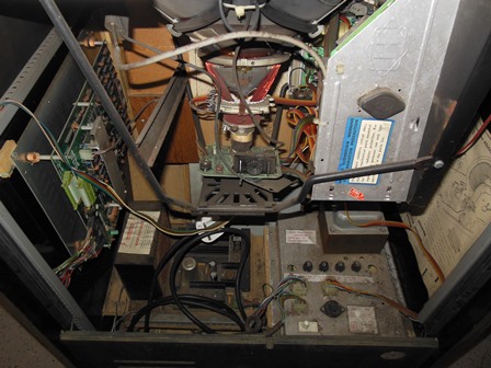 Zaccaria Frogger upright - inside bottom