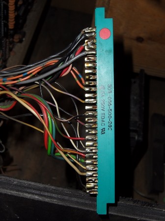 Edge connector, side