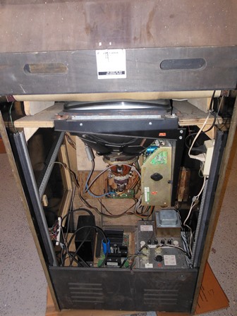 Zaccaria Phoenix inside - center