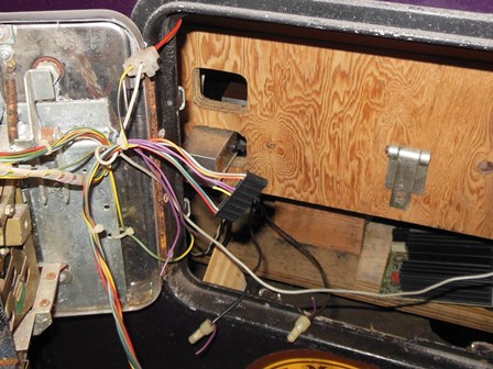 Credit PCB output connector