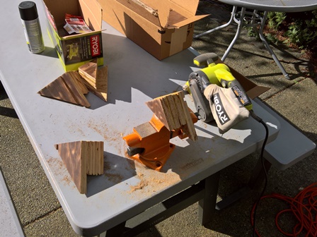 Corner block sanding