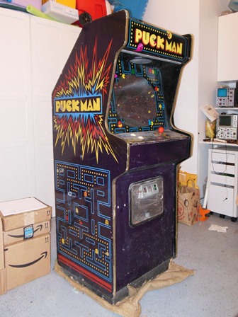 Zaccaria Puck Man upright - front left