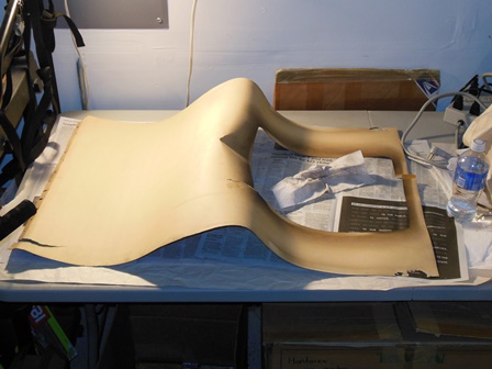 Monitor surround - back