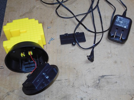 Pac-Man light, inside