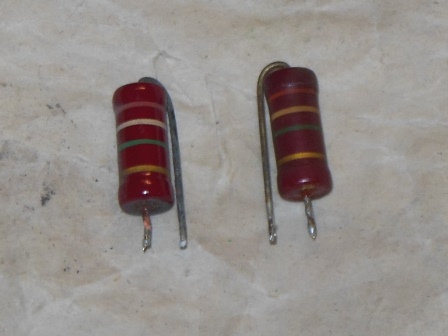 Focus divider resistors