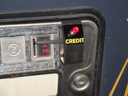 Credit assembly fitted (close up)