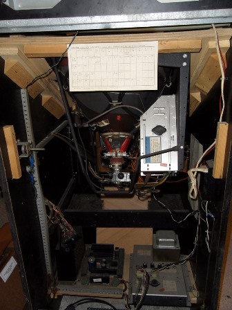 Zaccaria Super Cobra, inside