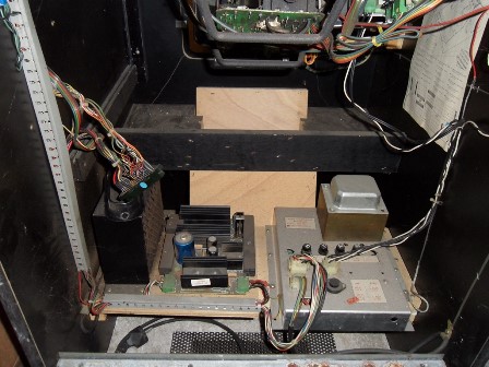 Zaccaria Super Cobra, power supply and wiring