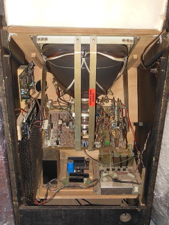 US Billiards Quasar - inside