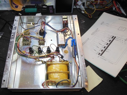 Zaccaria Scramble power transformer, bottom