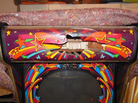 Universal B0 marque - front