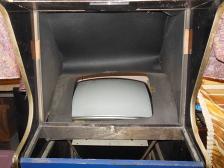 Horizontal monitor surround