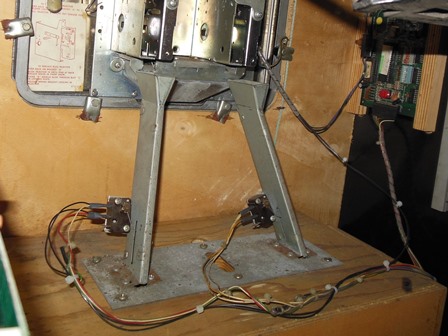 Universal B0 coin switch wiring