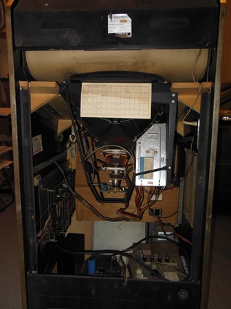 Zaccaria Vanguard inside, centre