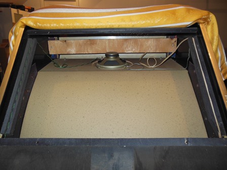 Monitor surround, back cavity