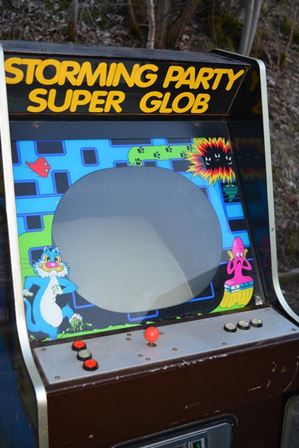 Converted Zaccaria Pac'n'Paint upright