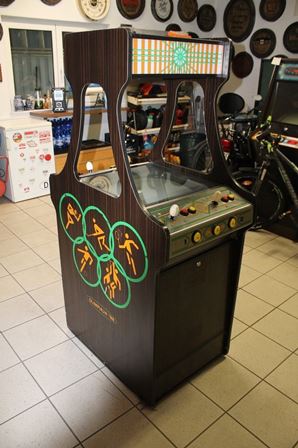 Olympiada 92 upright