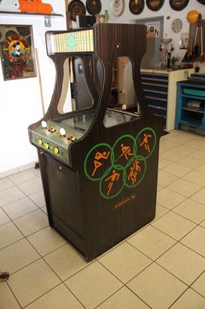 Olympiada 92 upright