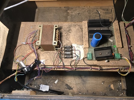 Zaccaria The Invaders upright, interior