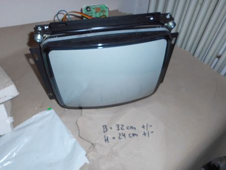 Hantarex MTC-900 colour monitor new in box