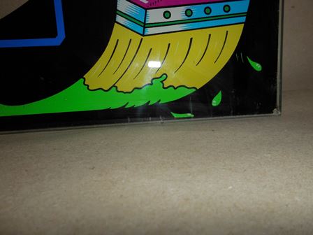 Zaccaria Pac and Paint monitor glass