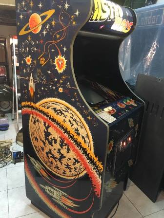 Zaccaria Astro Wars upright