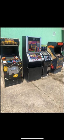 Zaccaria upright cabinets