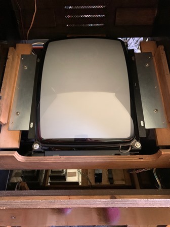 Zaccaria monitor vertical mount plates