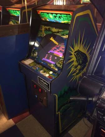 Zaccaria Frogger upright