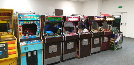 Zaccaria games with reproducton artwork