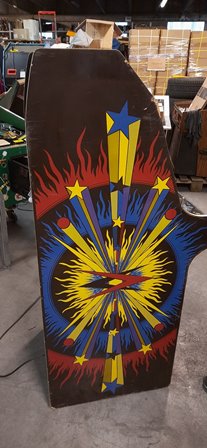 Unusual Zaccaria Universal star upright