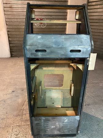 Zaccaria Space Pirate upright