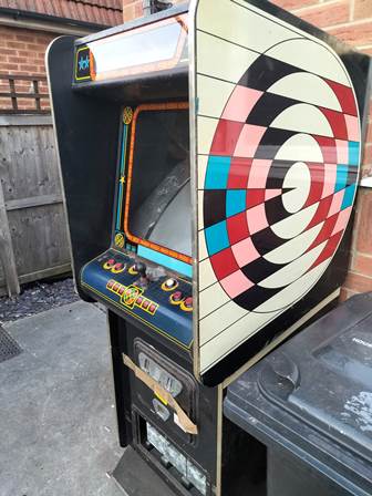 Unusual Zaccaria-like universal upright