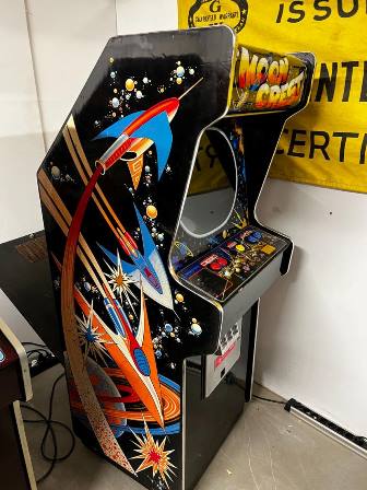 Zaccaria Moon Crest upright