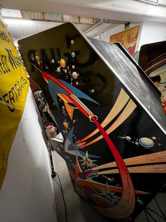 Zaccaria Moon Crest upright