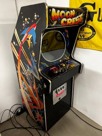 Zaccaria Moon Crest upright