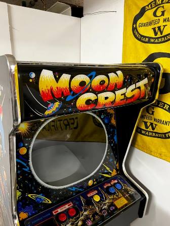 Zaccaria Moon Crest upright