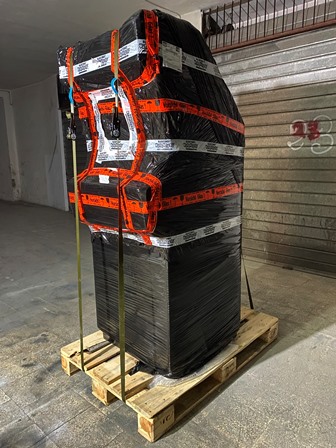 Zaccaria Moon Crest upright