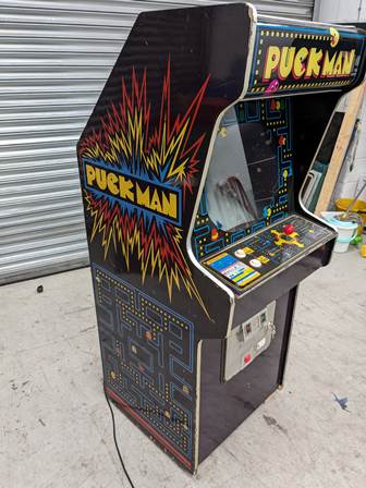 Zaccaria Puck Man upright